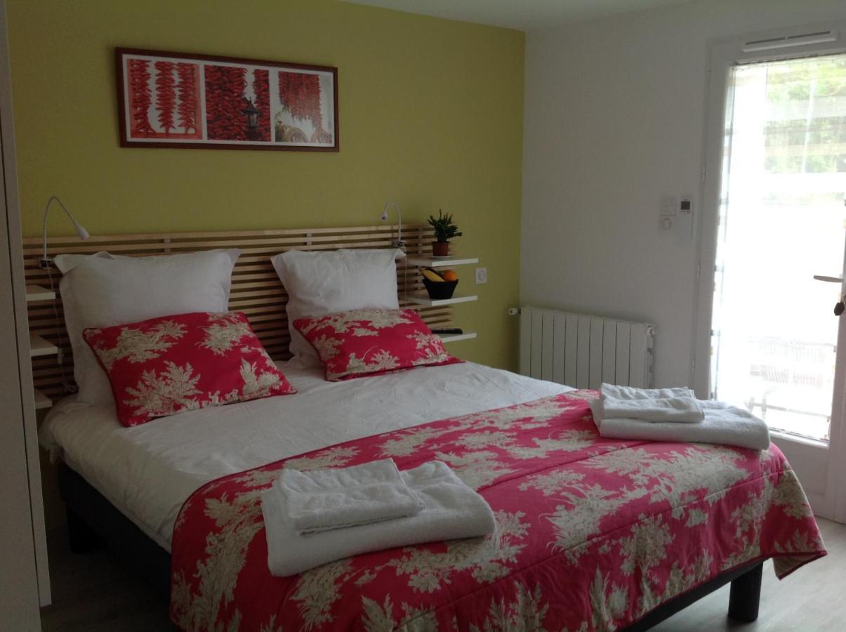 Chambre Double Avec Salle De Bain Privative Hendaye Bagian luar foto