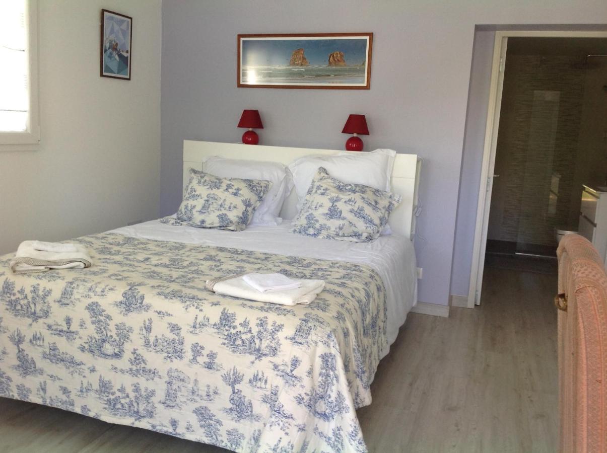 Chambre Double Avec Salle De Bain Privative Hendaye Bagian luar foto
