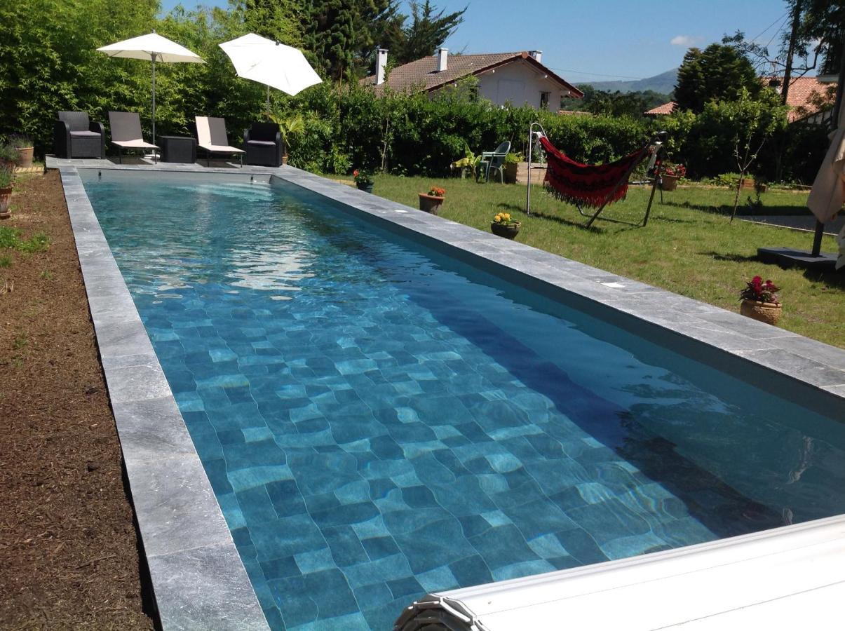 Chambre Double Avec Salle De Bain Privative Hendaye Bagian luar foto