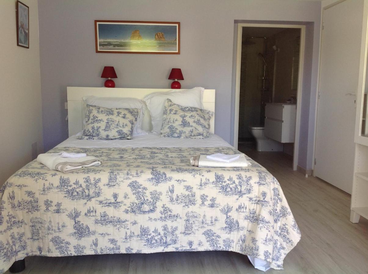 Chambre Double Avec Salle De Bain Privative Hendaye Bagian luar foto
