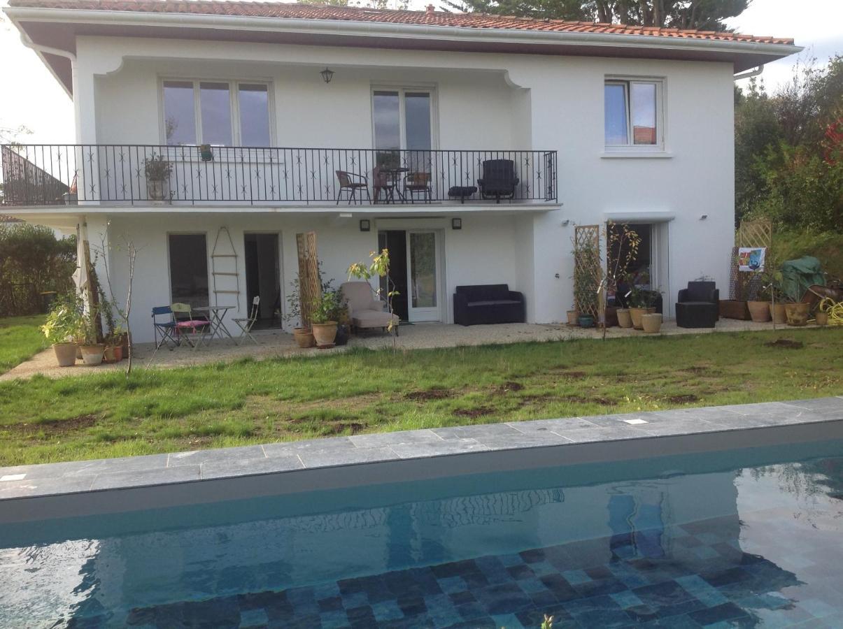 Chambre Double Avec Salle De Bain Privative Hendaye Bagian luar foto