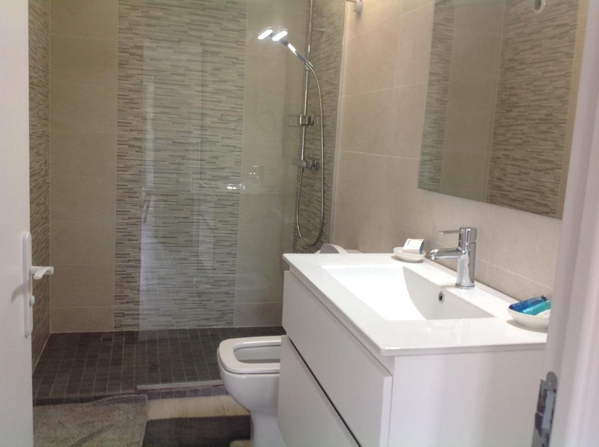 Chambre Double Avec Salle De Bain Privative Hendaye Bagian luar foto